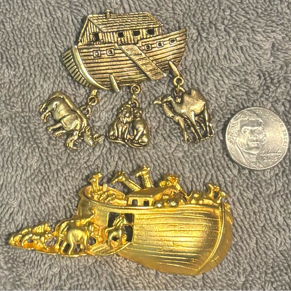 Noah’s Ark Gold Tone Brooches
